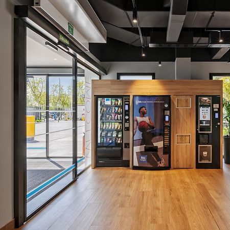Ibis Budget Madrid Aeropuerto Exteriér fotografie