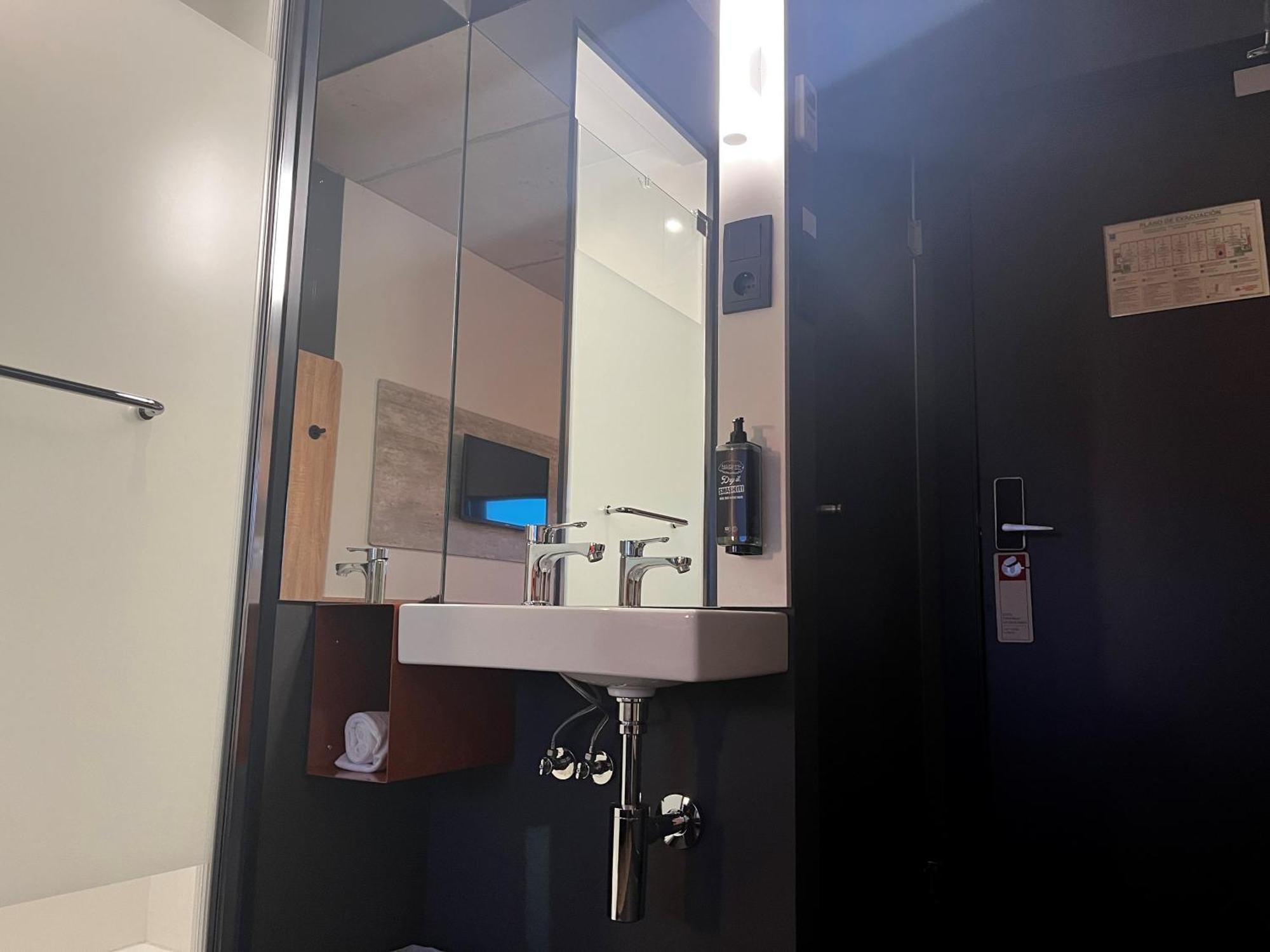 Ibis Budget Madrid Aeropuerto Exteriér fotografie