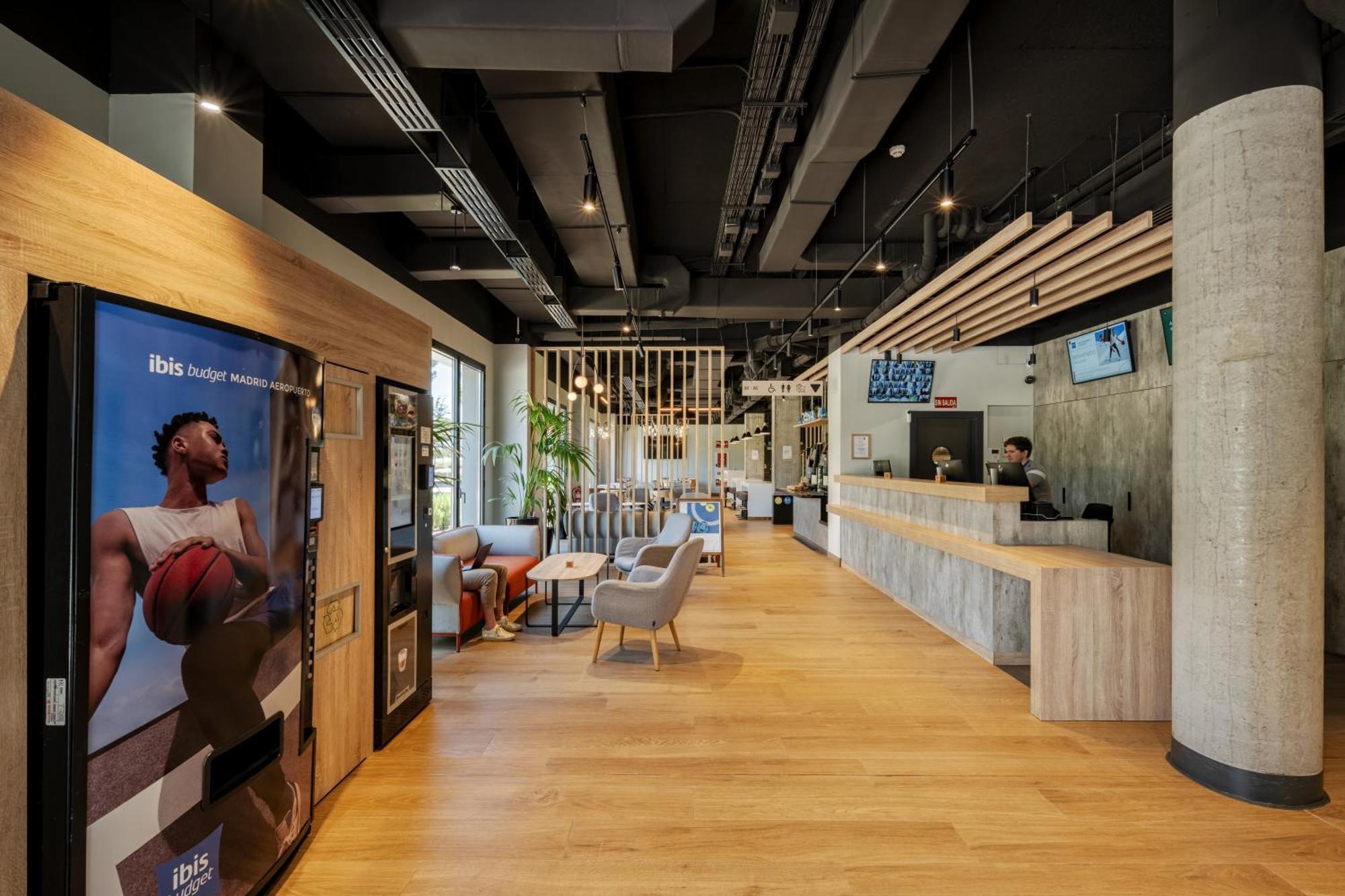 Ibis Budget Madrid Aeropuerto Exteriér fotografie
