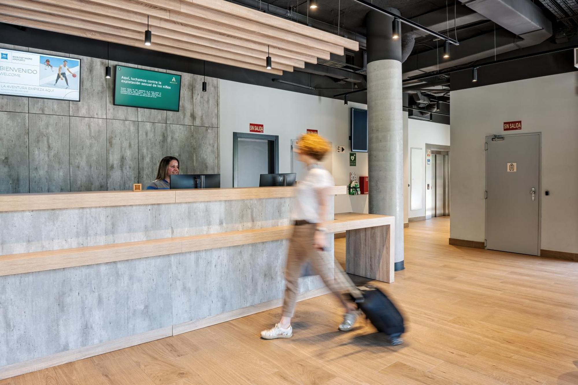 Ibis Budget Madrid Aeropuerto Exteriér fotografie